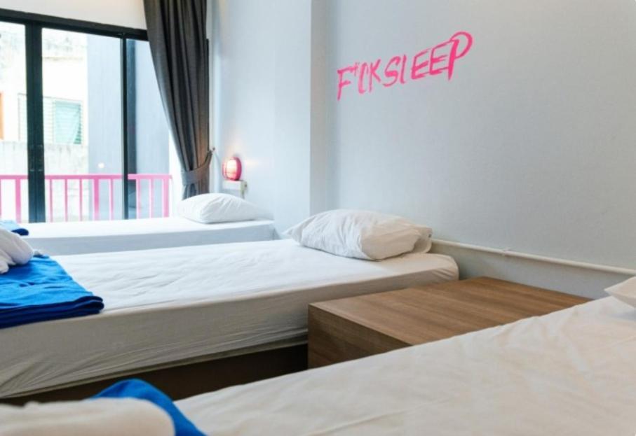 הוסטל Slumber Surf Phuket Kata מראה חיצוני תמונה